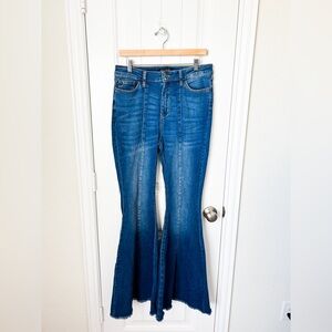 Judy Blue Super Flare Jeans Size 11/30